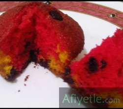 Sarı Kırmızı Muffin tarifi