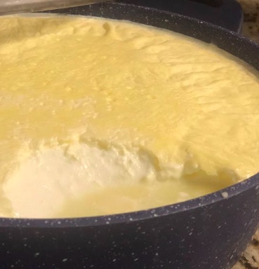 Evde Yoğurt Yapmanın Sırrı: Doğal, Taş Gibi Tutan Lezzet