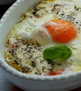 Fırında mozerellalı yumurta tarif resmi