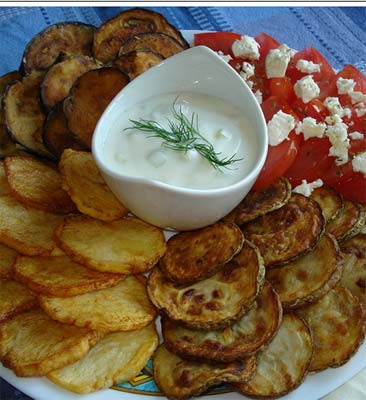 Kabak patlıcan patates karışık soslu kızartma tarifi