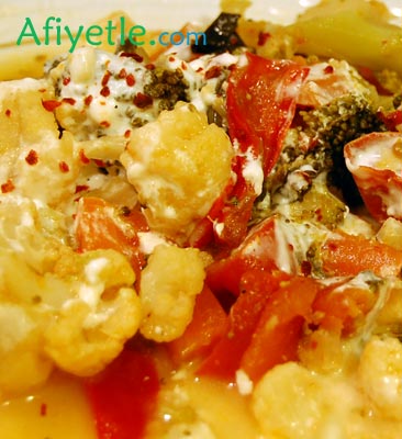 Zeytinyağlı karnabahar ve brokoli yemeği tarif resmi