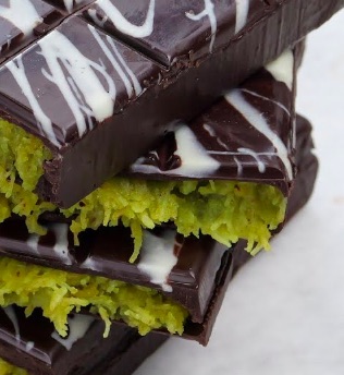 Viral Dubai çikolatası antepfıstıklı videolu