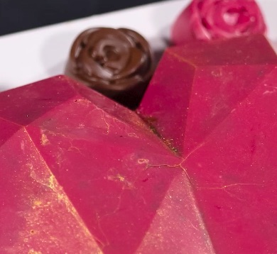 Sevgililer günü kalp çikolata